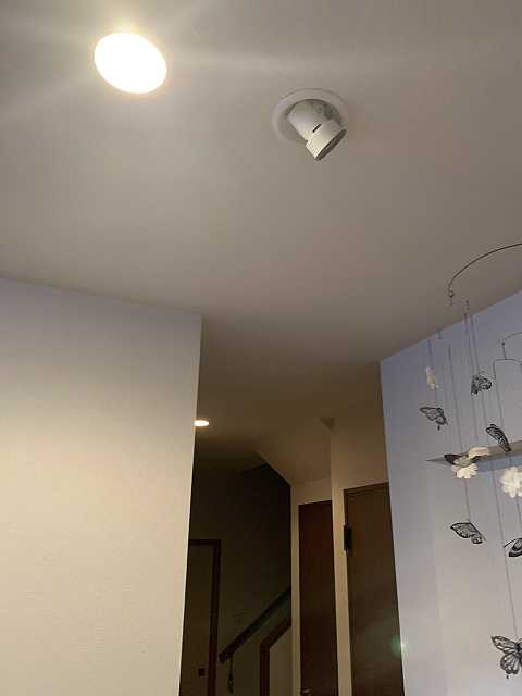 廊下のダウンライトのled化 Tomのブログ