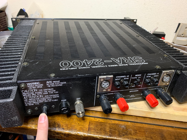 マルチアンプ化の夢に向かって その3 ジャンクパワーアンプの