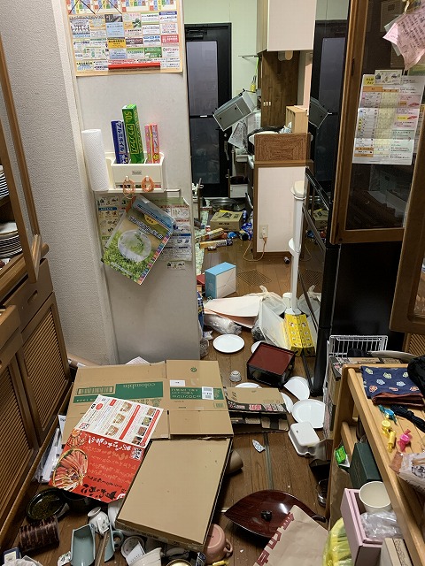 震度6レベルの地震でした 家の中は滅茶苦茶です Tomのブログ 震度6レベルの地震でした 家の中は滅茶苦茶です Tomのブログ