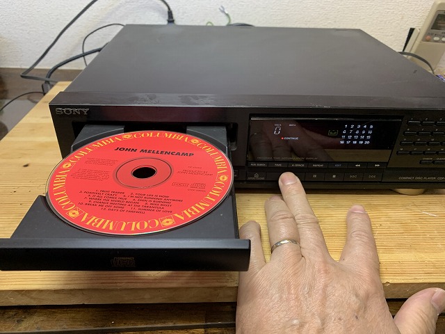 SONYの80年代コンポのCDプレイヤーの修理 ーその1ー - TomのブログⅡ