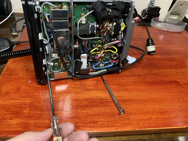 YAESU オールバンド/オールモード機 FT-100の修理 ーFINAL