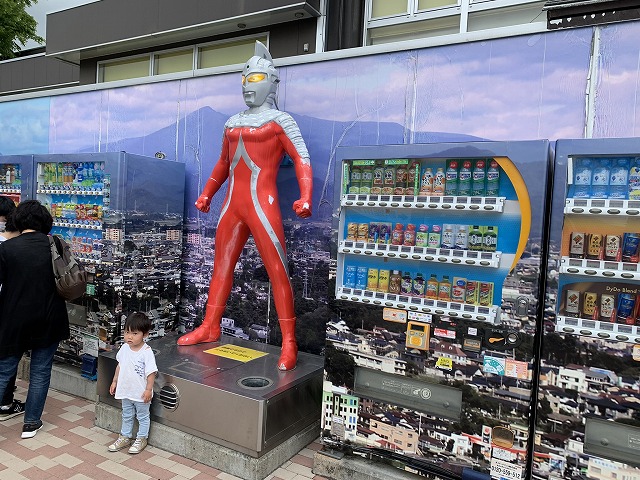 ブルマァク※ラージサイズ　◆ウルトラマン◆　ウルトラシリーズ　円谷英二　円谷プロ Amazon.co.jp: HG円谷英二セレクション 全6種フルセット ゴジラ