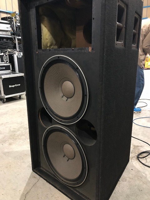 憧れのTAD TL-1601b(ウーファー)を中古で譲って頂きました 憧れのTAD TL-1601b(ウーファー)を中古で譲って頂きました