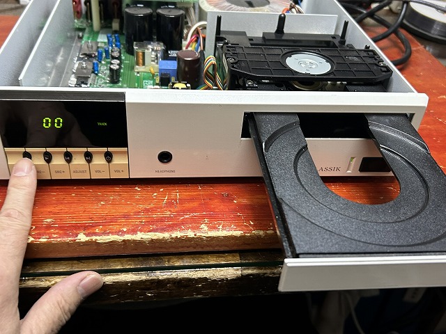 LINN CDレシーバー CLASSIK MUSIC の修理 シーズン2ーその9ー - Tomの