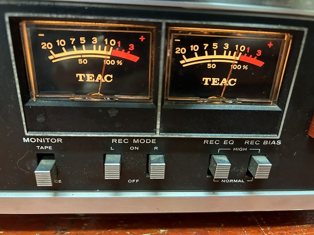 レトロ　ビンテージ　オープンリールデッキ　teac  A-2300S Teac A-2300S 2-Track 1/4
