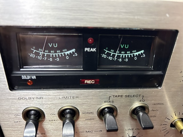SONY FM/AM チューナ　ST-535 カセットデッキ　TC-U40 SONY TC-U40の仕様 ソニー