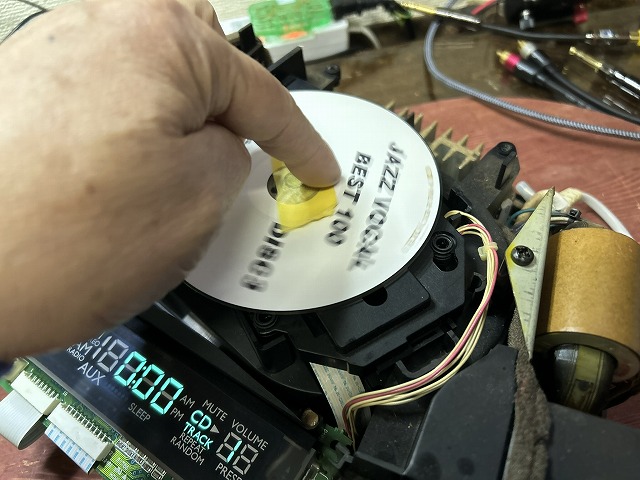 間違って1000円で落としてしまった初代のBOSE Wave Music System