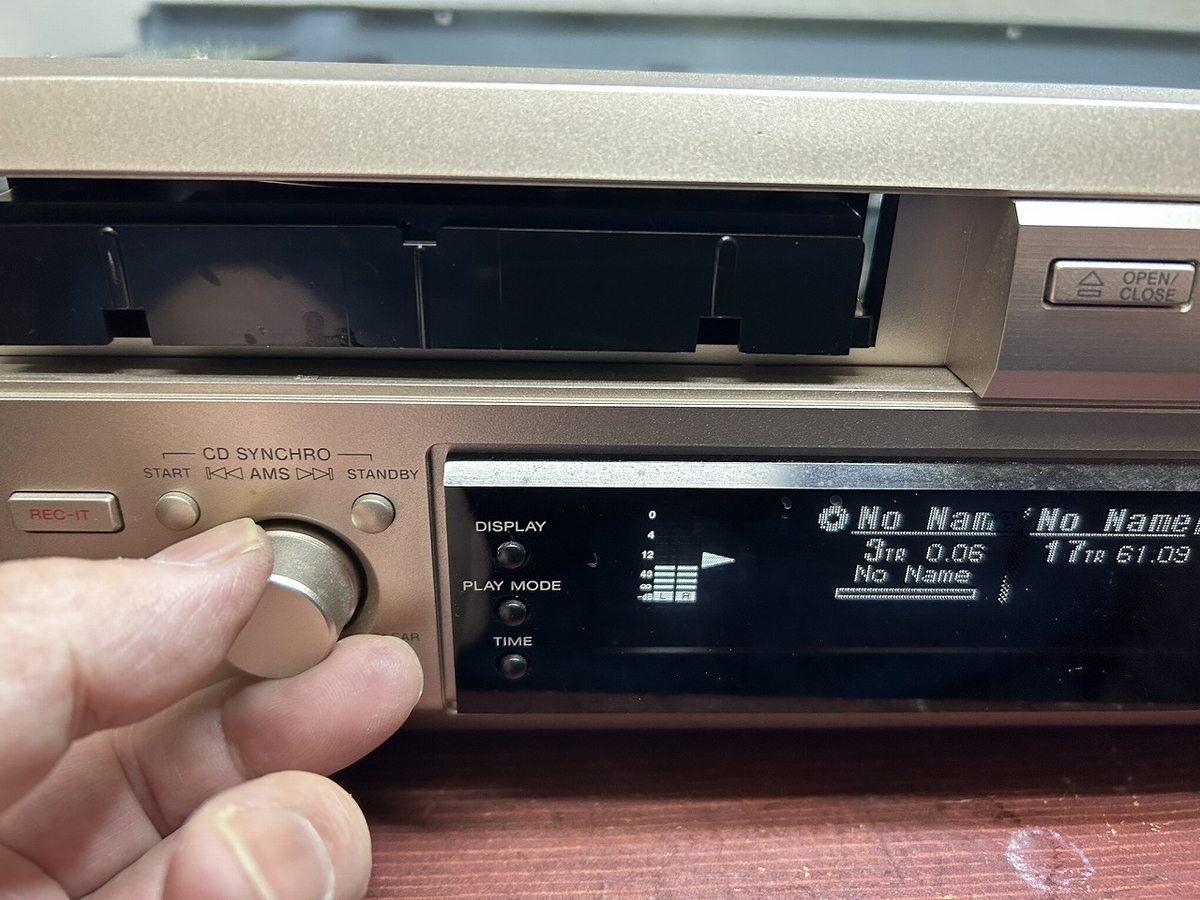 SONY CD-MDプレイヤーの修理＆断捨離 - TomのブログⅡ