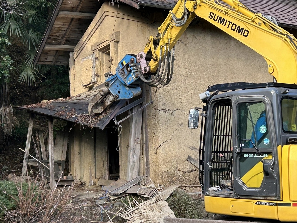 江戸時代の穀蔵を解体 - TomのブログⅡ