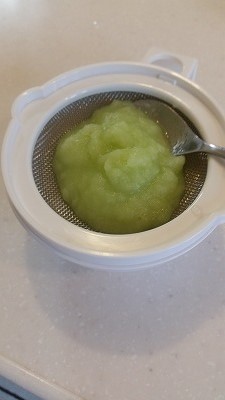離乳食初期 野菜レシピ キャベツペーストの作り方 ブレンダー ミキサー使用 冷凍保存可 離乳食 初期 中期 後期 のメニューとレシピをアップするブログ 離乳食初期 野菜レシピ キャベツペーストの作り方 ブレンダー ミキサー使用 冷凍保存可 離乳食 初期 中期 後期 のメニューとレシピをアップするブログ