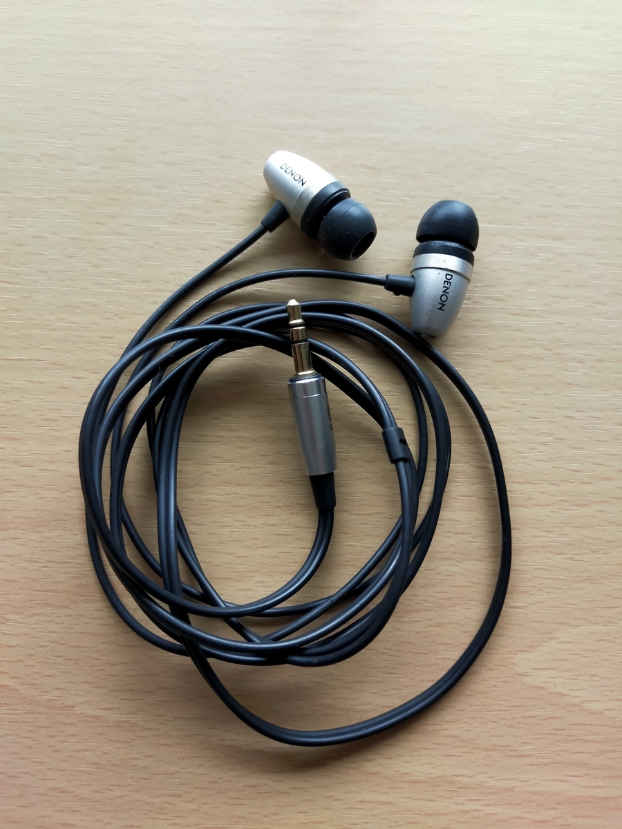 DENON AH-C33GY 有線イヤホン10点まとめて DENON AH-C33GY 有線イヤホン10点まとめて イヤホン