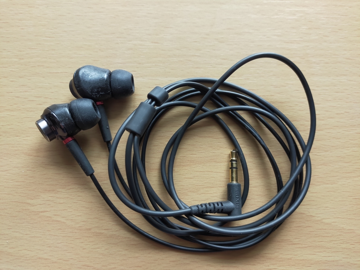 マクセル Maxell MXH-RF550B バランス接続 レビュー】バランス接続が約3万円で、“超便利”な変換プラグにも