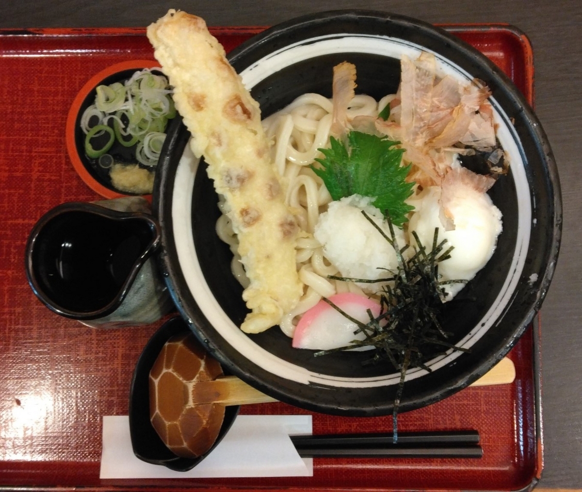 杵屋の冷やしちくわ天温玉うどん＠札幌アピア - とねっちの札幌