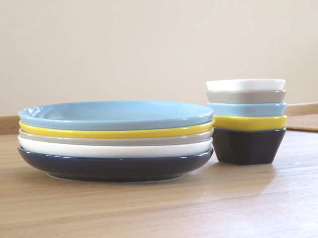 シンプルで使いやすい イオンhome Coordy ホームコーディの食器 ちょっと曲がった家 シンプルで使いやすい イオンhome Coordy ホームコーディの食器 ちょっと曲がった家