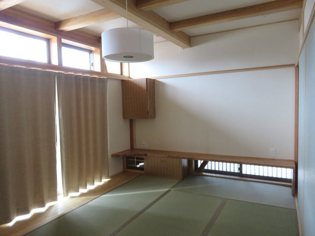 和室の居間