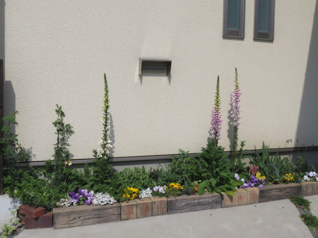 簡単diy 長すぎる花壇を縮めてみた ちょっと曲がった家 簡単diy 長すぎる花壇を縮めてみた ちょっと曲がった家