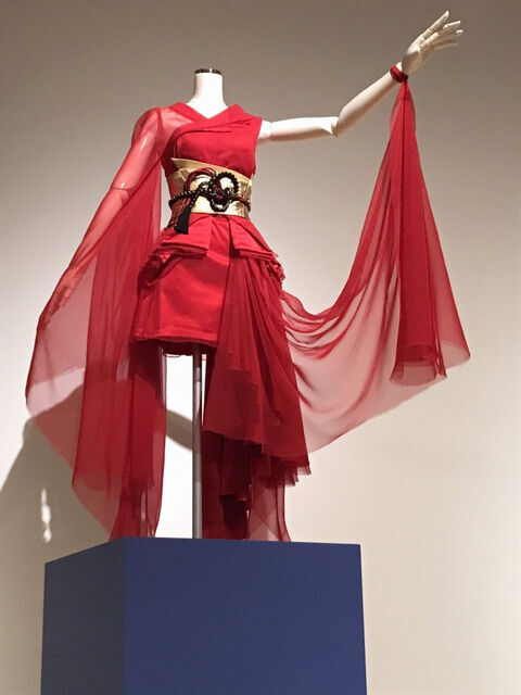 パヒューム・コスチューム・ミュージアムの展示衣装