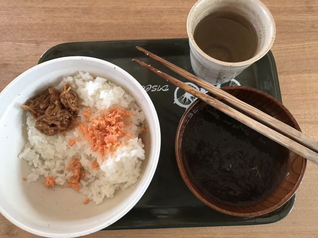 平日昼間の手抜きご飯