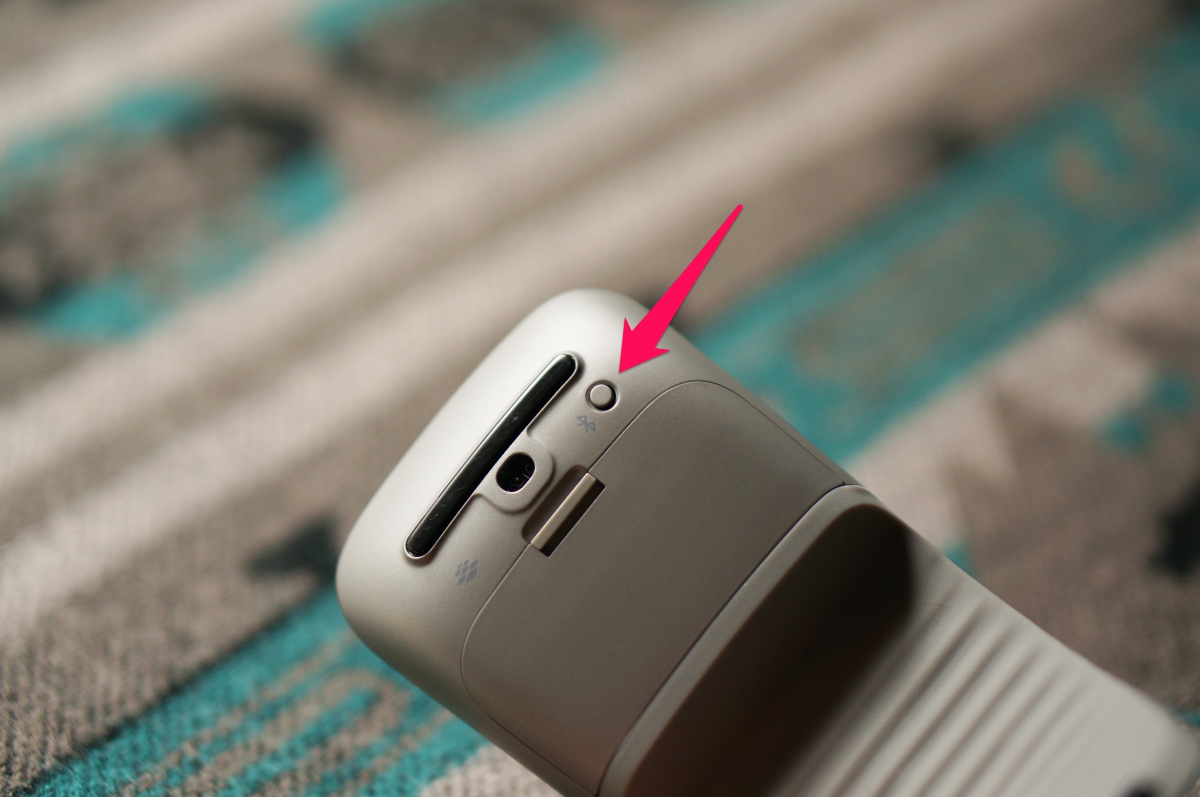 Arc Touch Bluetooth Mouse ペアリング