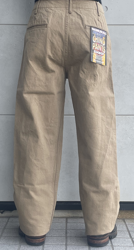 SAMURAI JEANSサムライジーンズよりジーンズメーカーが作るチノパン