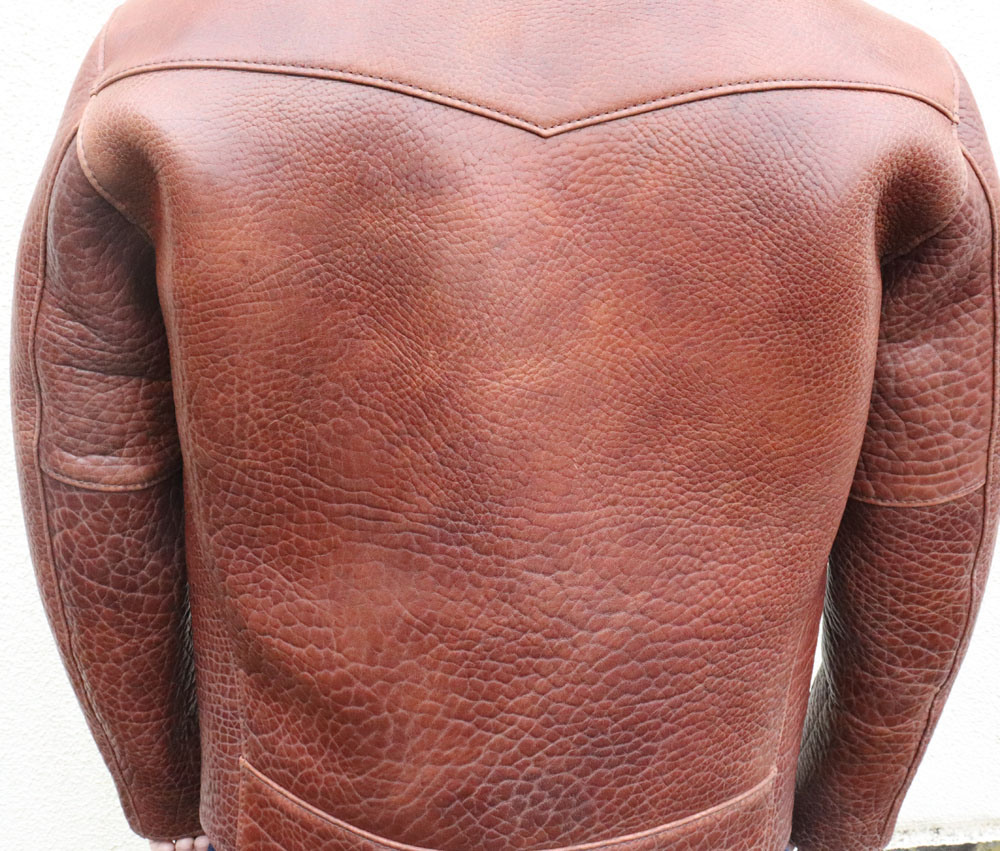 Y'2 LEATHER / ワイツーレザー 25周年記念で 登場した 間反対のレザー