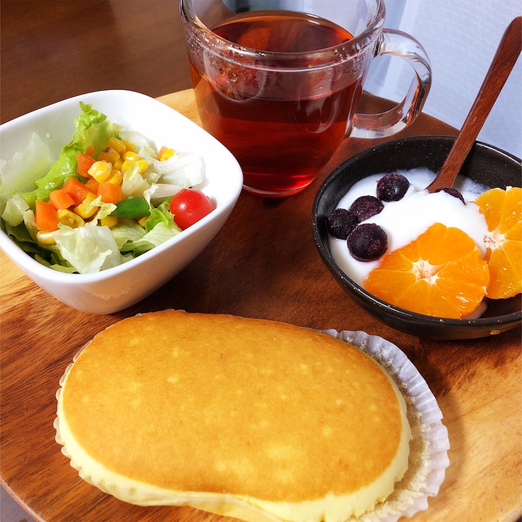 今日の朝食ワンプレート マロン蒸しパン 紅茶 レタスサラダ みかんブルーベリーヨーグルト しっかり朝ごはん日記 今日の朝食ワンプレート マロン蒸しパン 紅茶 レタスサラダ みかんブルーベリーヨーグルト しっかり朝ごはん日記