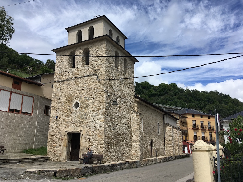 カミーノ巡礼。30日目(カカベロス→ベガ・デ・バルカルセ) カミーノ巡礼。トラオンナタビ。