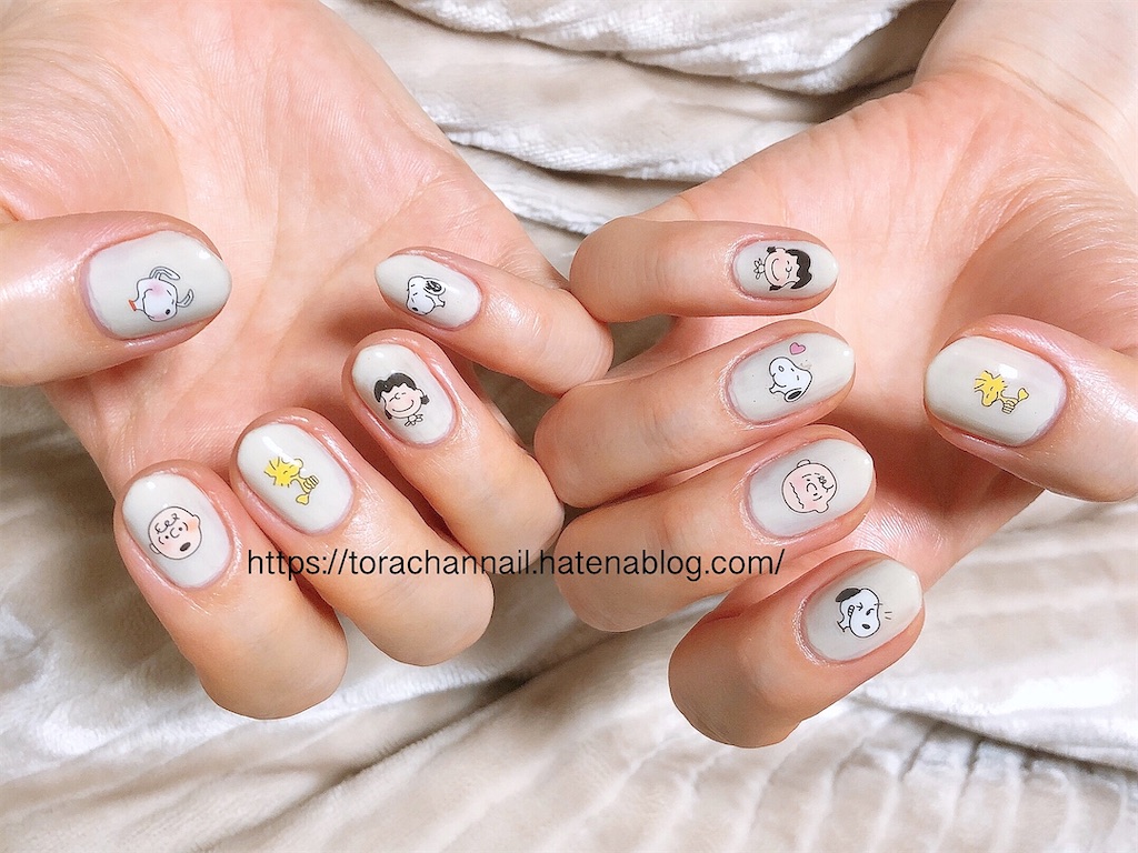 Pa Nail フレンチピクニック S007 スヌーピー ネイルシールでポップネイル とらちゃんの不器用セルフネイル記録