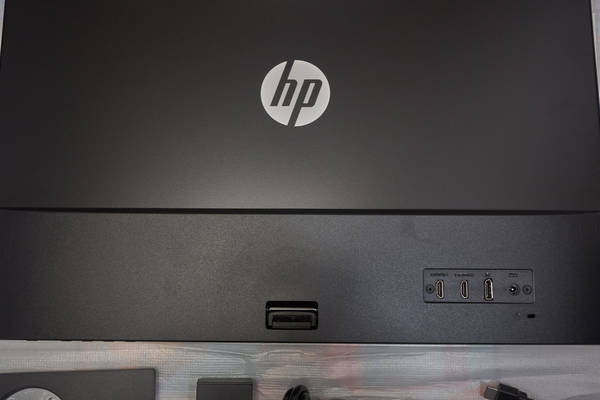 HP 27インチ 4Kディスプレイ(型番：5ZP65AA#ABJ) 71XEderIuBL._UF350,350_QL80_.jpg