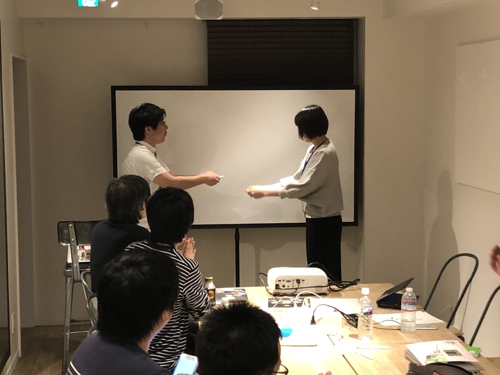 f:id:toranoana-lab:20190521121131j:plain f:id:toranoana-lab:20190521121131j:plain