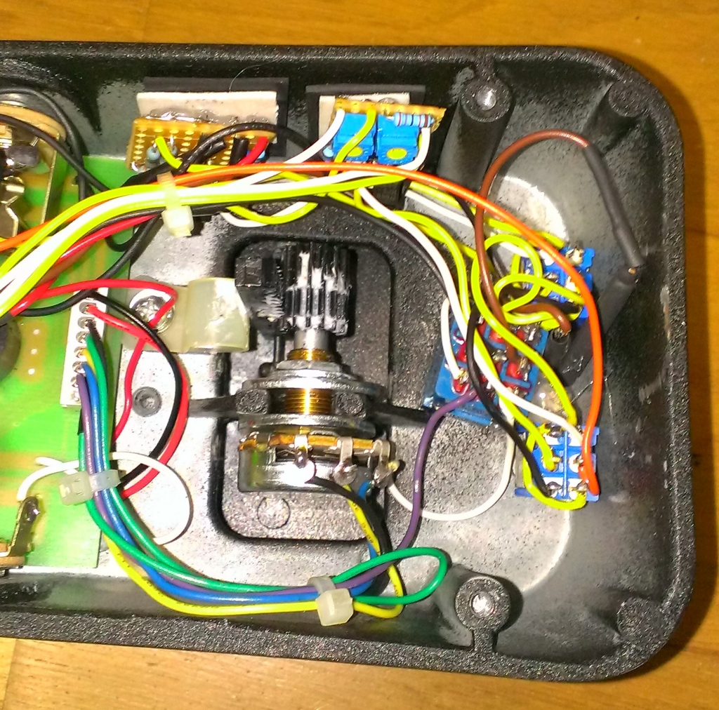 V847 VOX WAH WAH USA製 true bypass改造（Vox V847A Wah True
