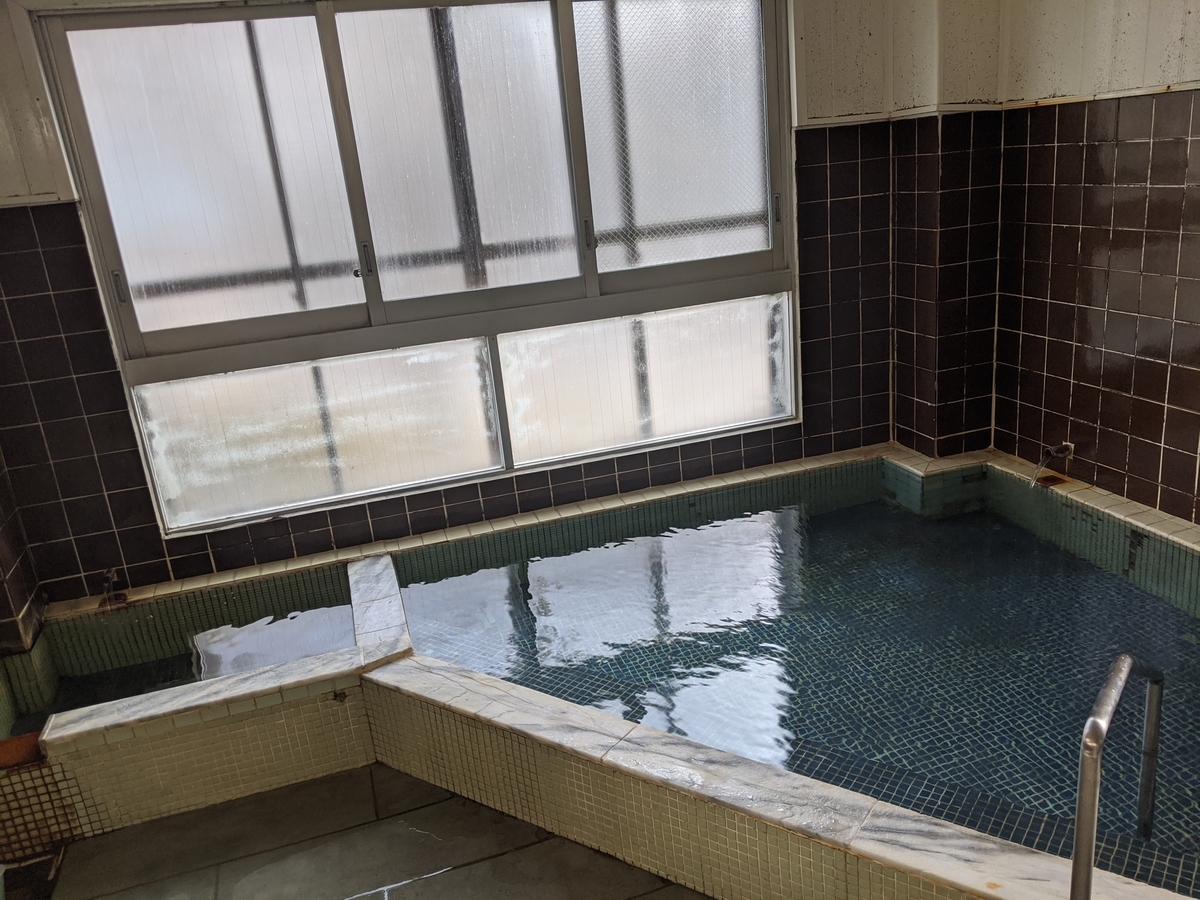 f:id:toremor:20200406214425j:plain f:id:toremor:20200406214425j:plain