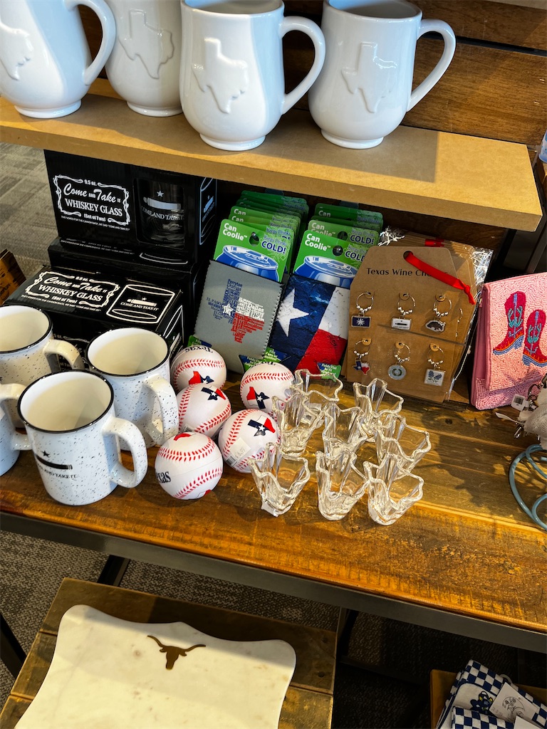 オーティ  クリスマン ヒッコリーシャフト USA 陳清波プロのアメリカ土産です お土産】Hallmark：ただのカード屋さんではなく日本へのおみやげや