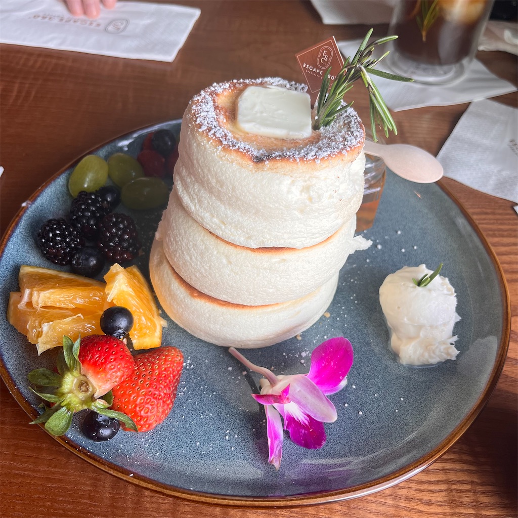 ラスト‼️パンケーキティンパニー29インチ79センチ　ジングルプラス スフレパンケーキ！】Escape 360 CafeがCarrolltonにやってきた