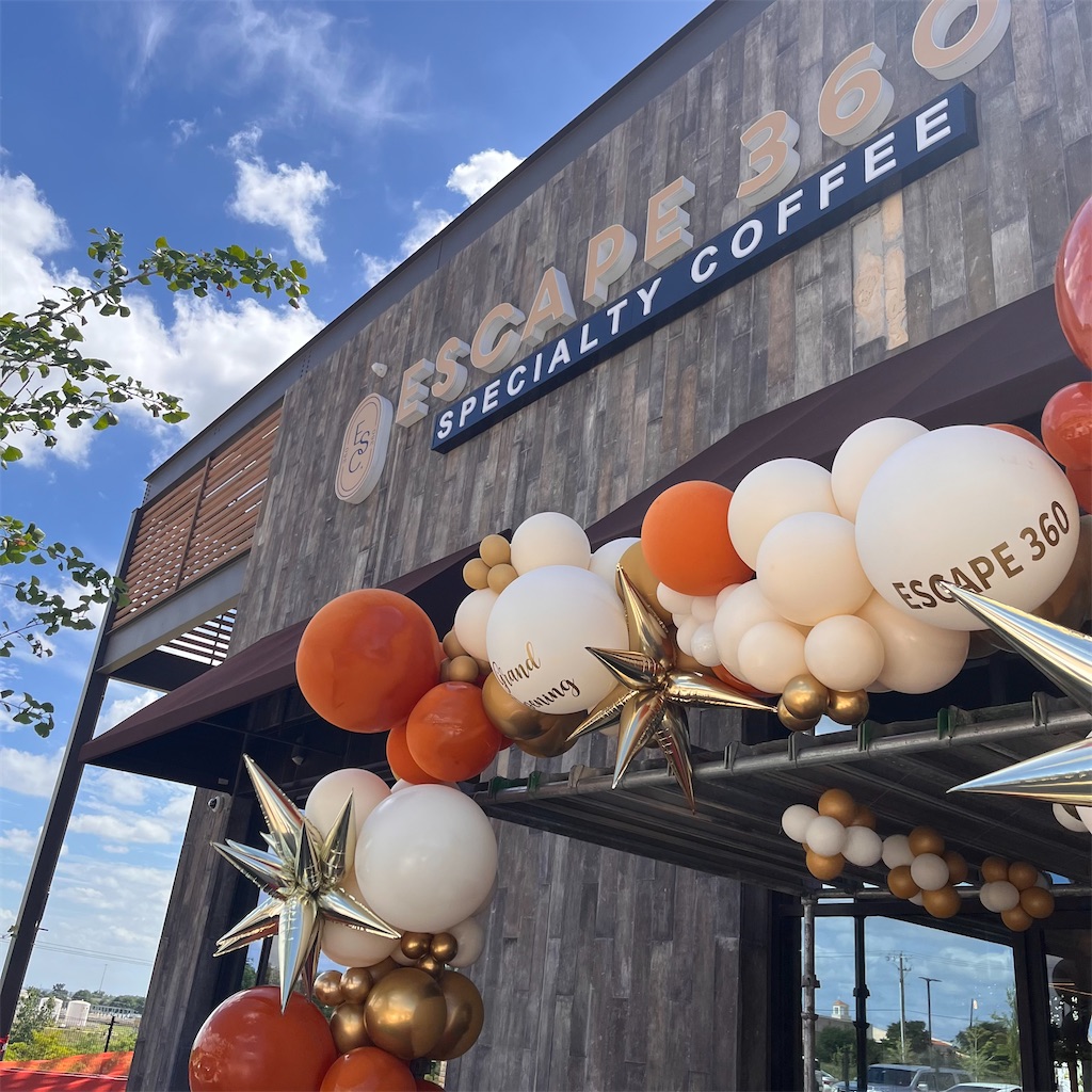 ラスト‼️パンケーキティンパニー29インチ79センチ　ジングルプラス スフレパンケーキ！】Escape 360 CafeがCarrolltonにやってきた