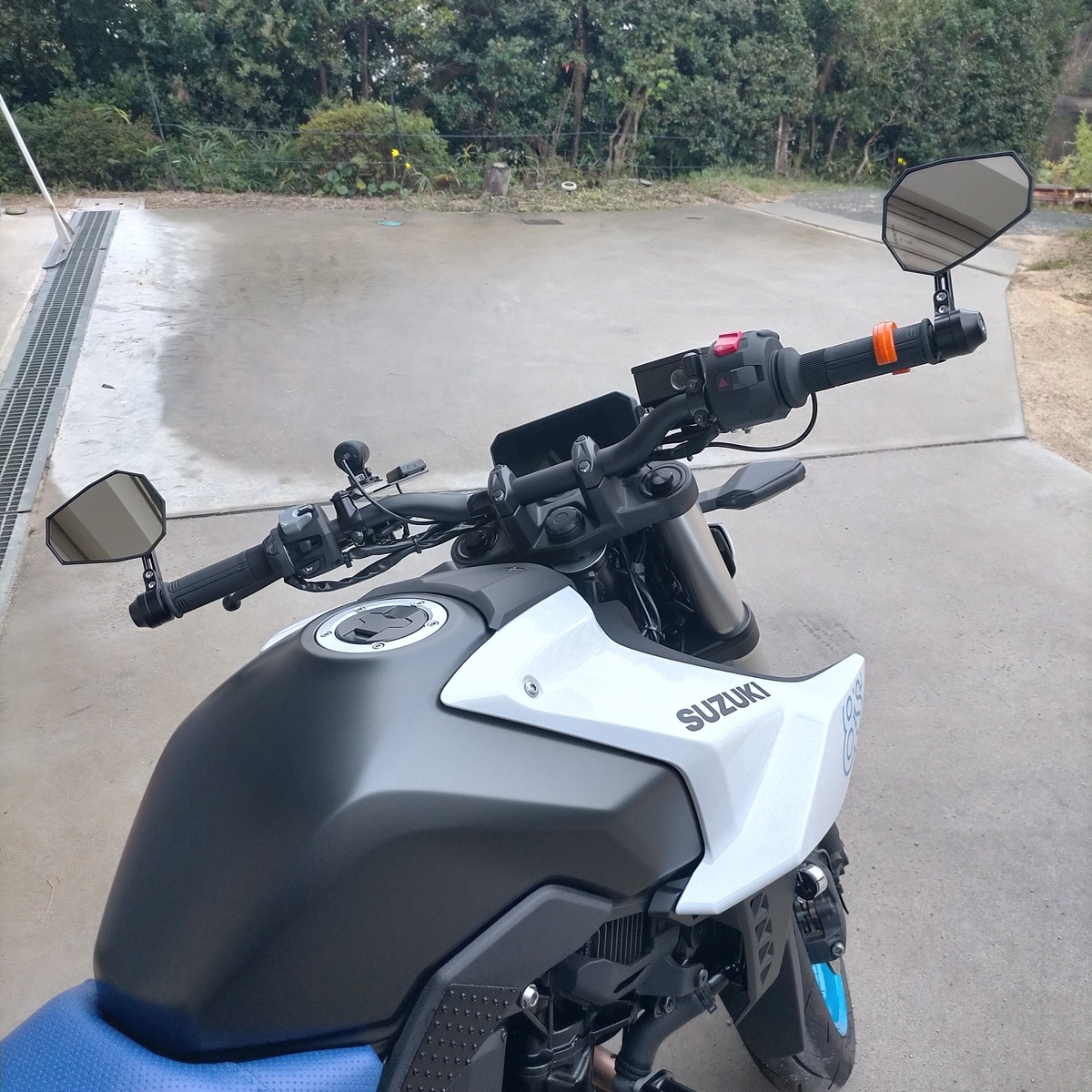 GSX-8S バーエンドミラー デイトナ - チーターはソロツーでいく