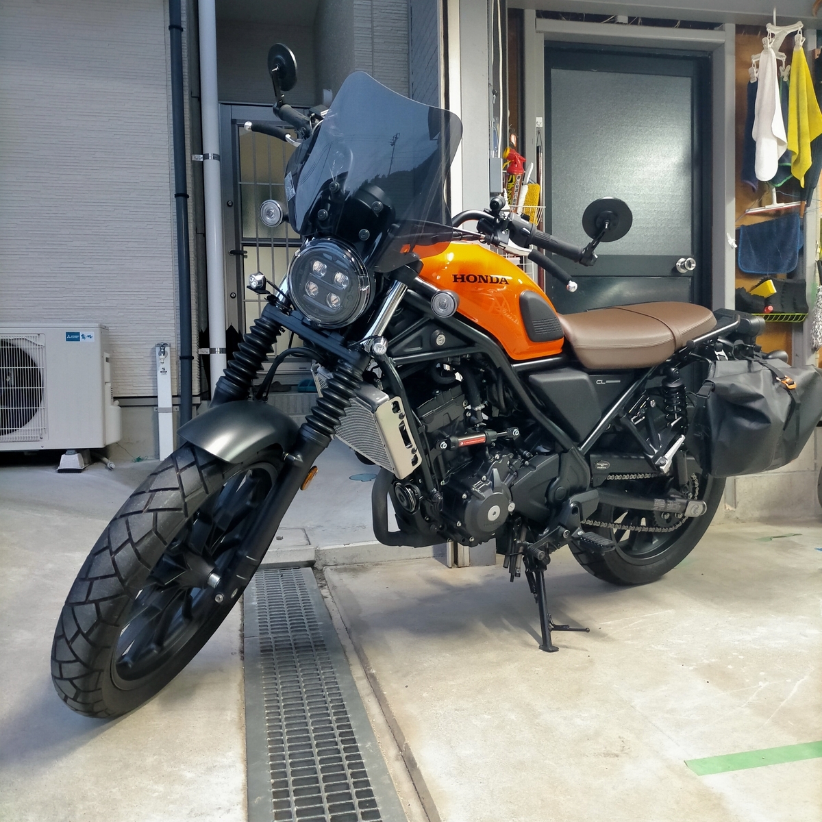 CL250 三種の神器その2 デイトナ ウインドスクリーン取り付け