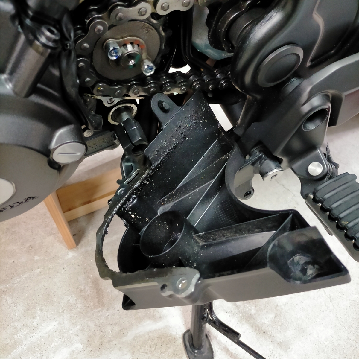 CL250 三種の神器その1 パフォーマンスダンパー取り付け - チーターは 