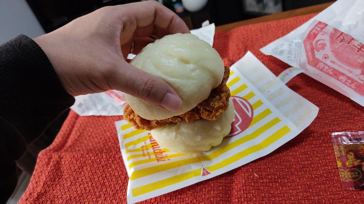 肉まんバーガー