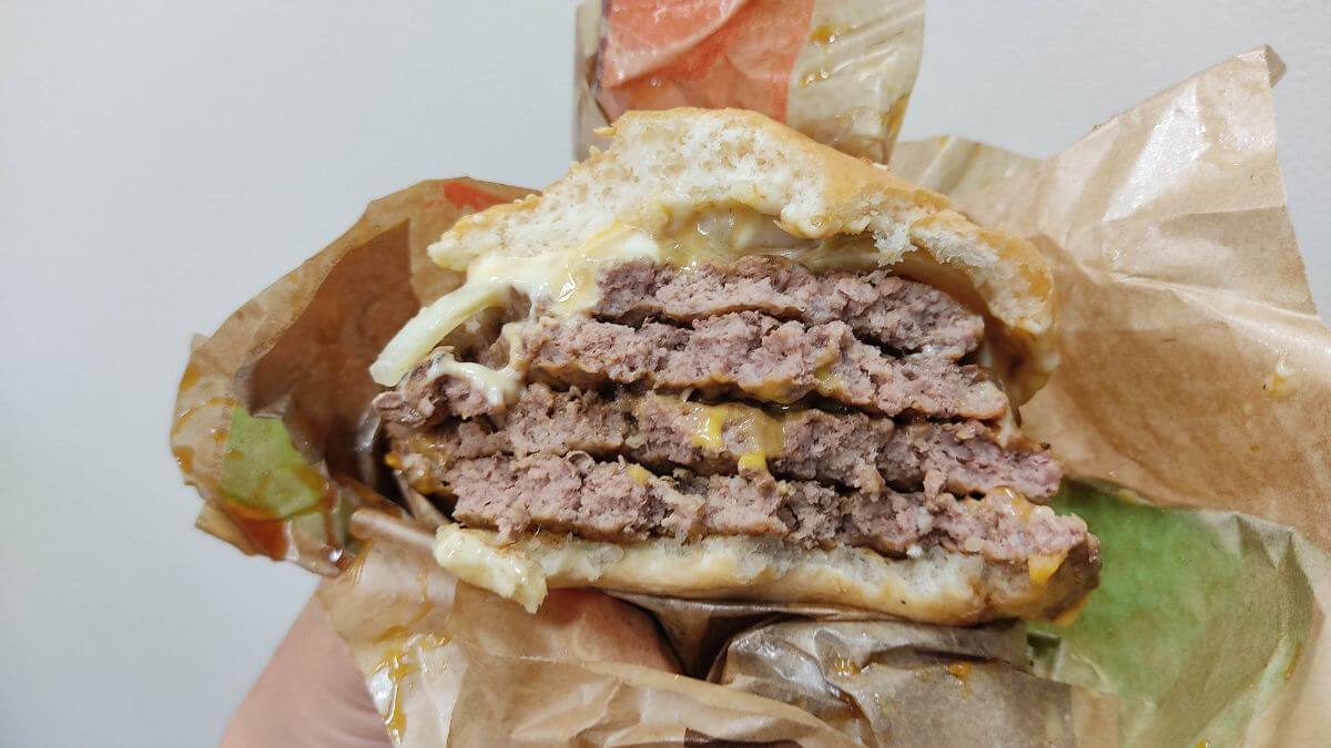 東京テリヤキタワー超ワンパウンドビーフバーガーの感想
