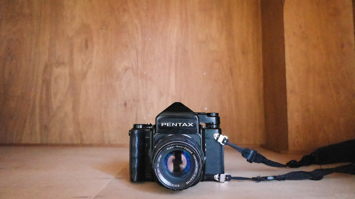 PENTAX 67(通称バケペン)をお迎えしました! - それはハッピー PENTAX 67(通称バケペン)をお迎えしました! - それはハッピー