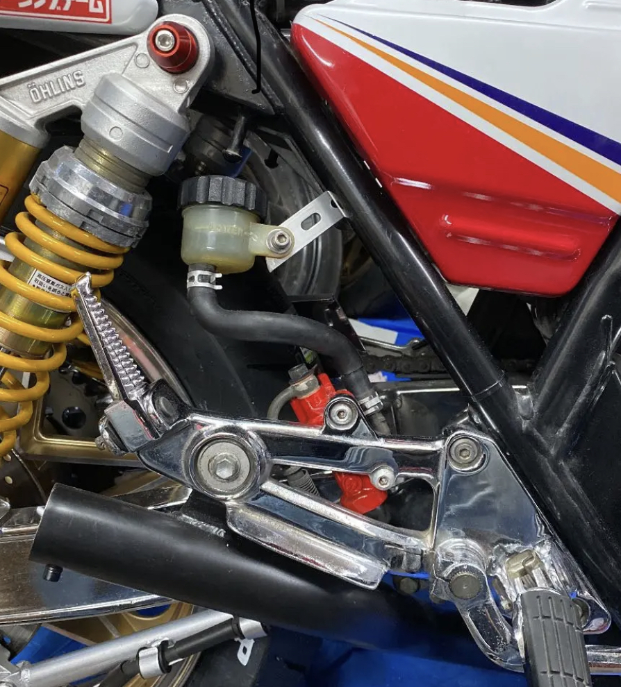 メルカリで80万で売ってるxjr400エンジン始動 - Toshiの悪あがき