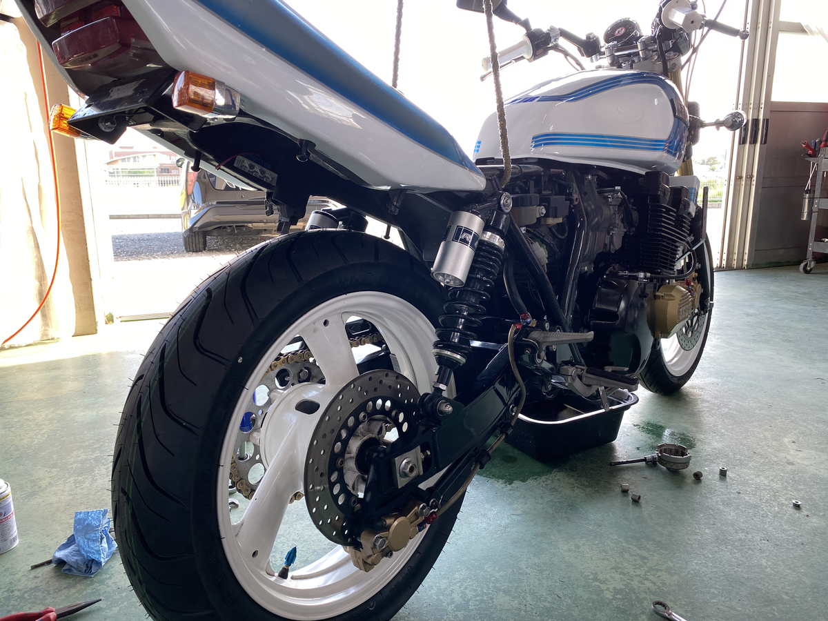 【送料無料】XJR400 4HM 純正リアホイール 実働取り外し！タイヤバリ目 送料無料】XJR400 4HM 純正リアホイール 実働取り外し！タイヤバリ目