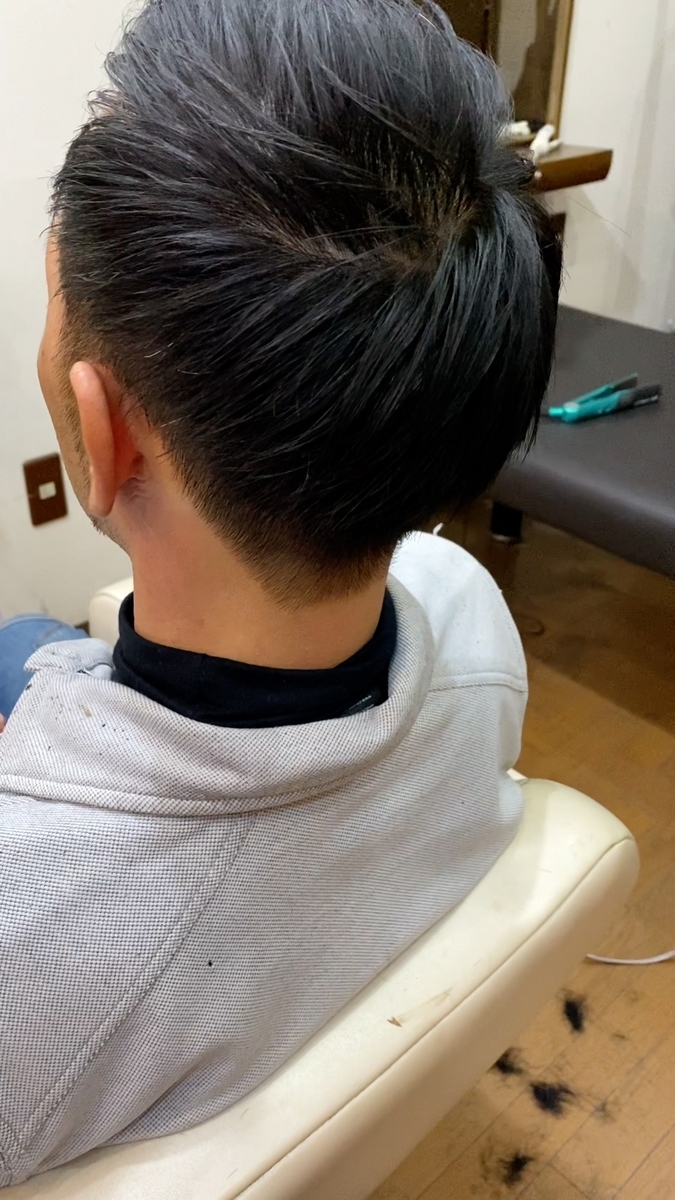 30代 ツーブロックから伸ばす 伸びかけでもカッコイイ 整え方 Shorts Toshiの悪あがき シーズン1 30代 ツーブロックから伸ばす 伸びかけでもカッコイイ 整え方 Shorts Toshiの悪あがき シーズン1