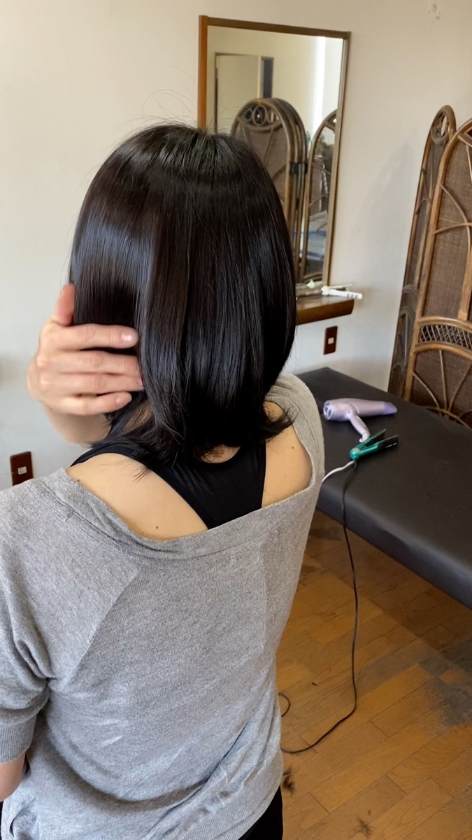 色気のある40代の髪型 ミディアム Shorts Toshiの悪あがき シーズン1