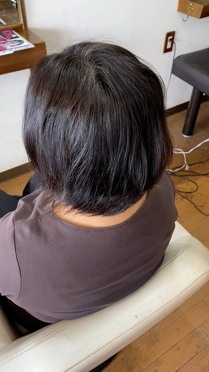 50代 ショートボブ 襟足 刈り上げ Shorts Toshiの悪あがき シーズン1