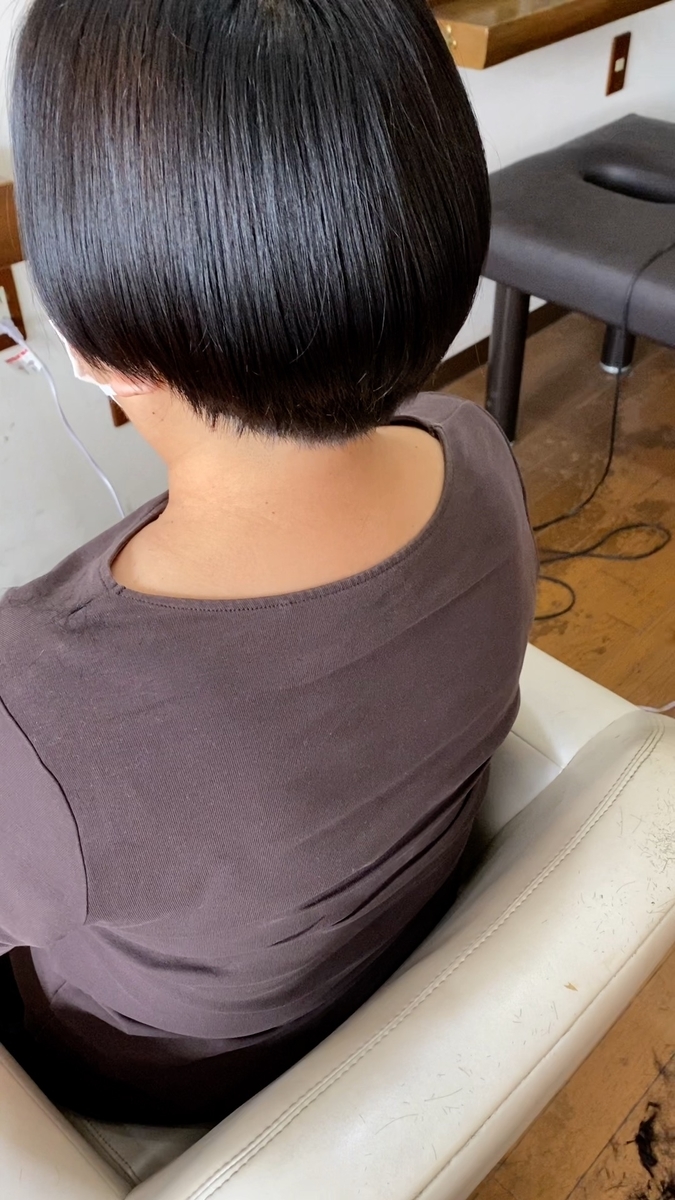 50代 ショートボブ 襟足 刈り上げ Shorts Toshiの悪あがき シーズン1
