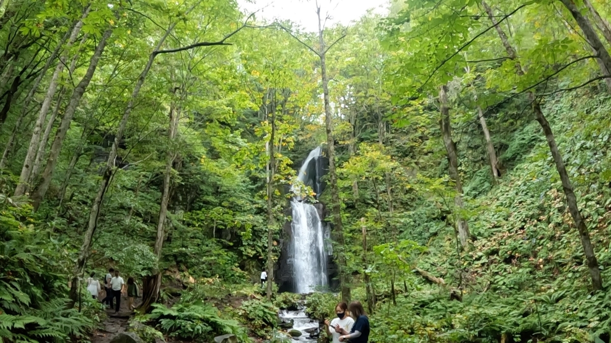 八甲田山 登山 酸ケ湯〜八甲田大岳〜上毛無岱〜下毛無岱〜湯坂〜岩木山〜奥入瀬渓流