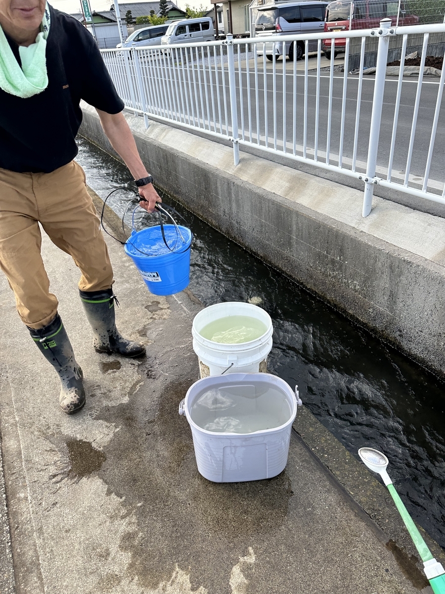 サバイバルスキル：川からの水のくみ上げ方法を紹介