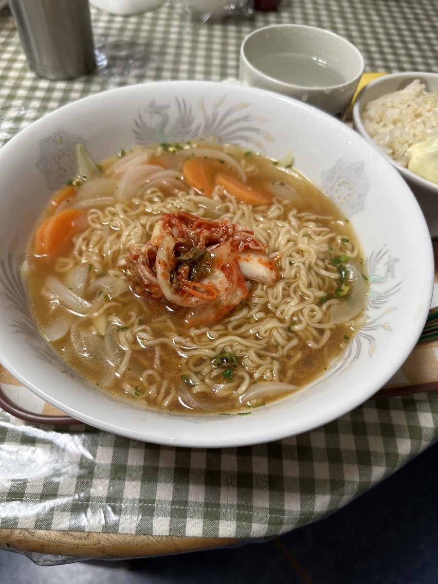 美味保証！おかんの手作りキムチラーメンレシピ